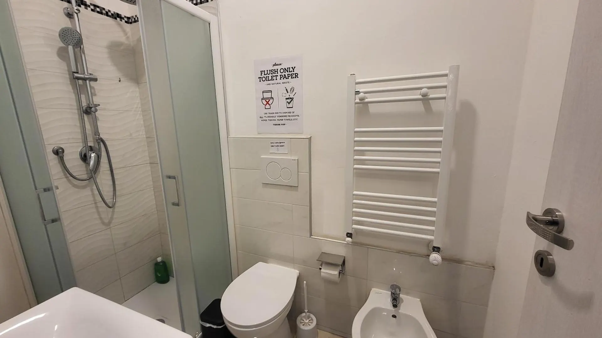 Guest house 5 Min Stazione - 4 Piano Senza Ascensore Bologna Italy